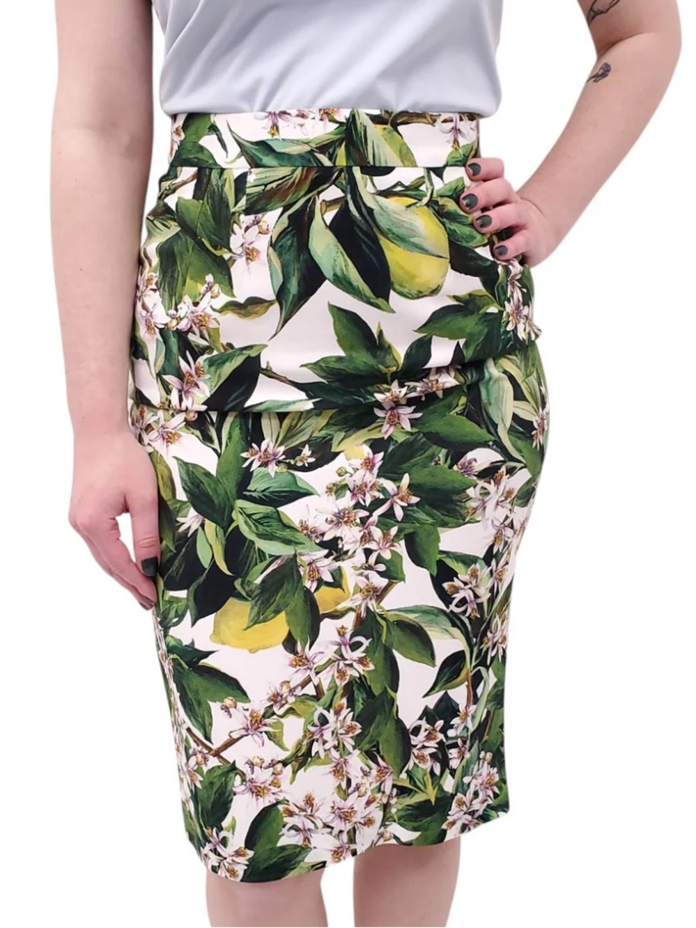 Dolce & Gabbana Tropical Floral Viscose Pencil Skirt IT 46 US 10